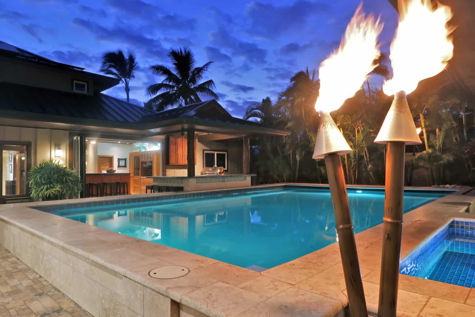 Maui oceanfront homes for sale