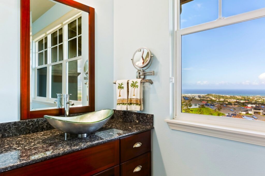 LUXURY TOWNHOME ON WAILUKU MAUI FOR SALE WITH HUGE OCEAN VIEWS