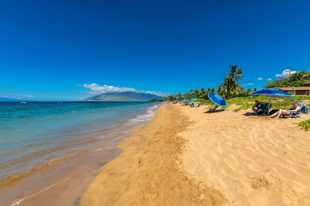 KIHEI AKAHI C 211 VACATION RENTAL FOR SALE ACROSS FROM BEACH